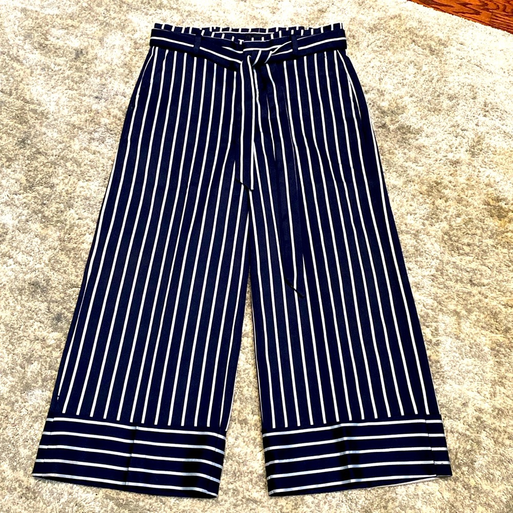 Banana Republic women’s pants, size 6, Blake, navy and white striped
